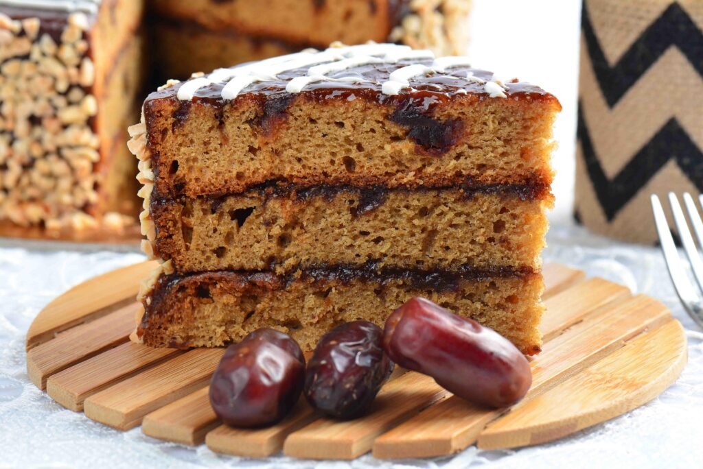 date-cake-4071981_1920
